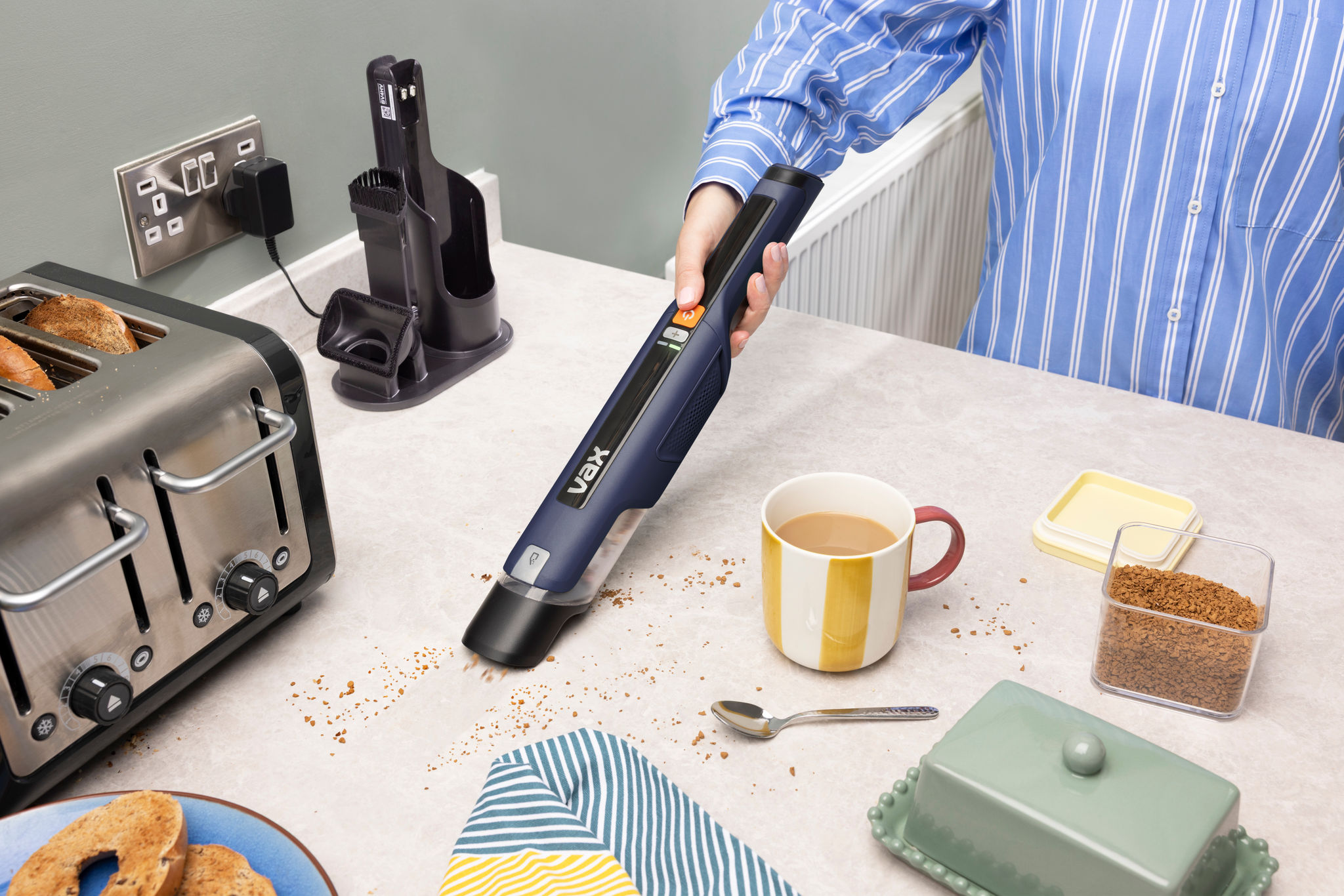 Effortless cleaning convenience