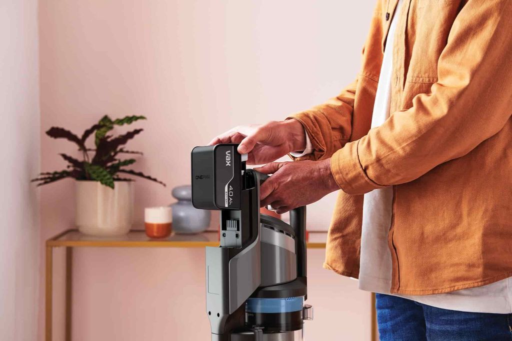 Compatible with the ONEPWR system across VAX Pace models.