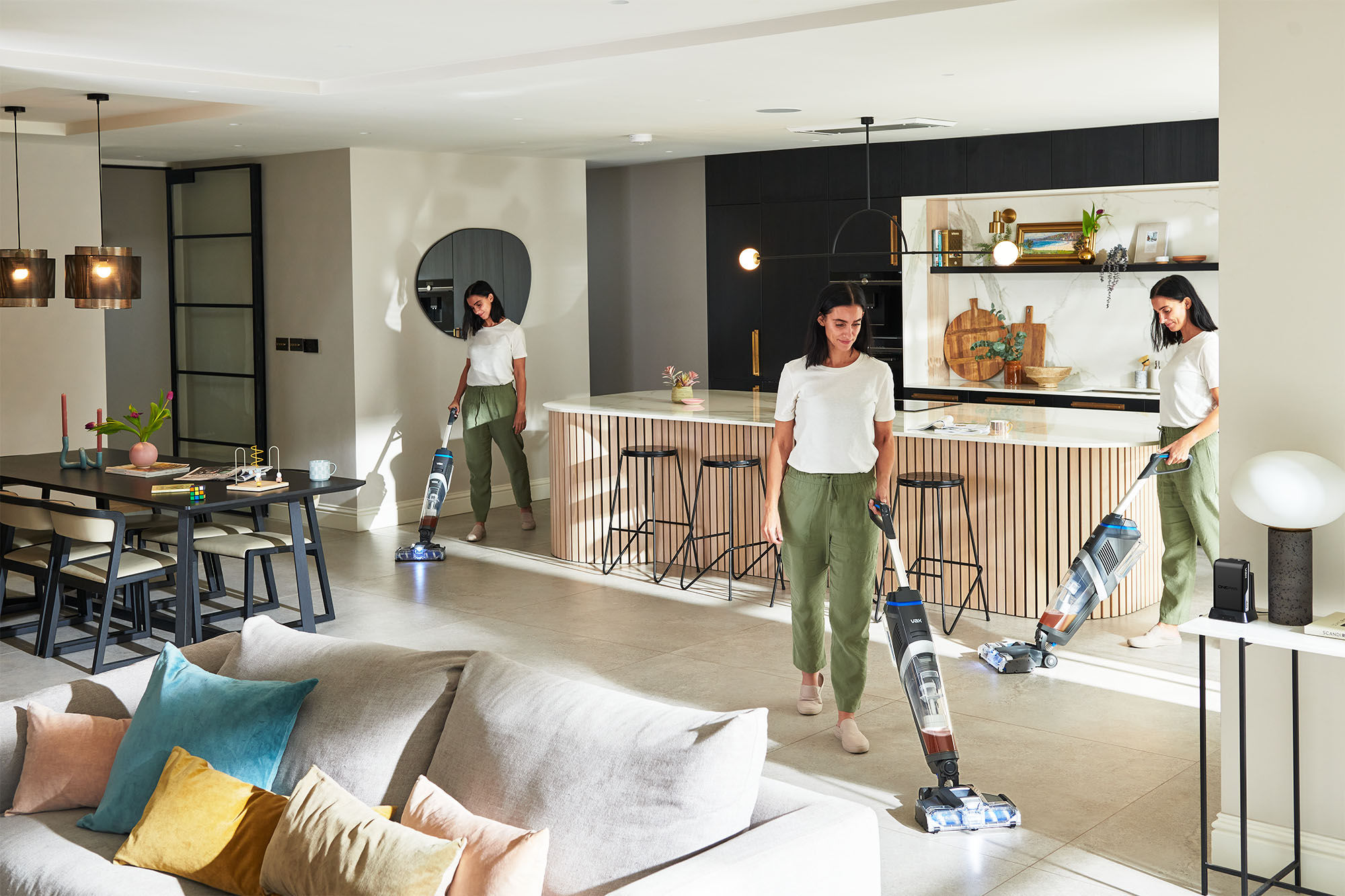 AA - HomePro Web Updates/AAA - New PDP Gallery Content/HardFloor Cleaners/Glide 2/VAX_Glide_2_-_Cordless_Freedom_Wide__GEN2