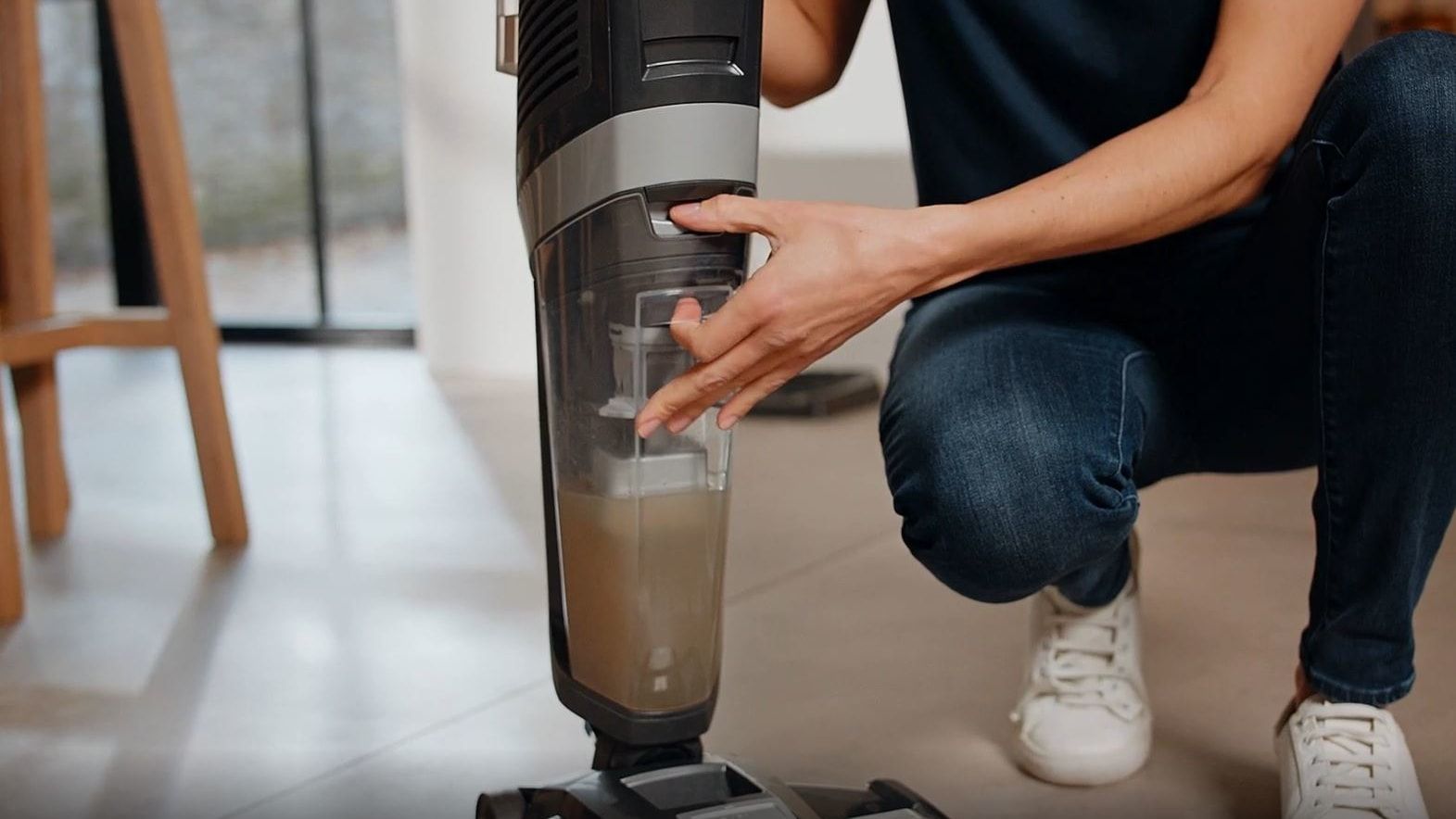 Remove dirty water tank