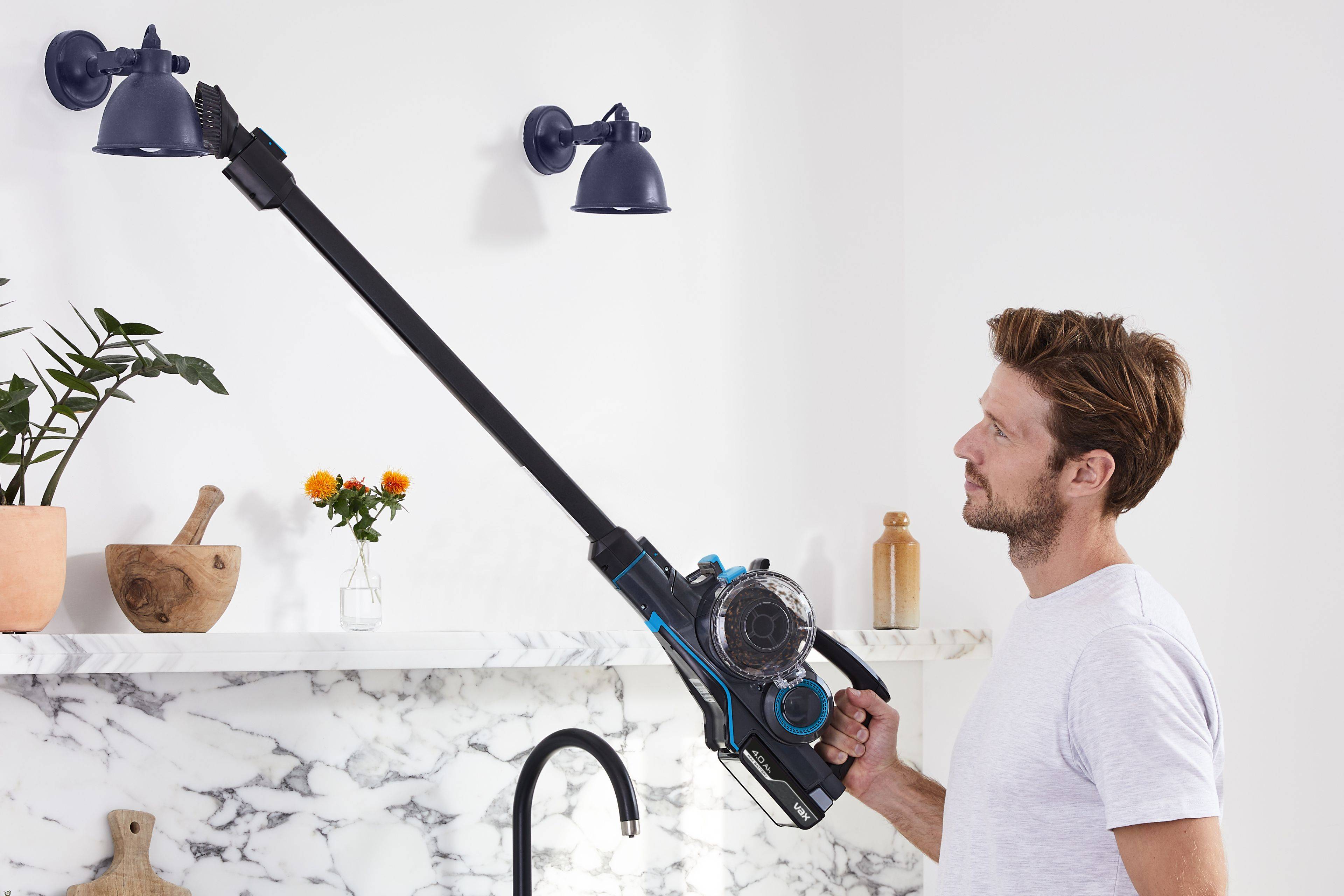 Additional tools for effortless home
cleaning with VAX Blade 4 Pet