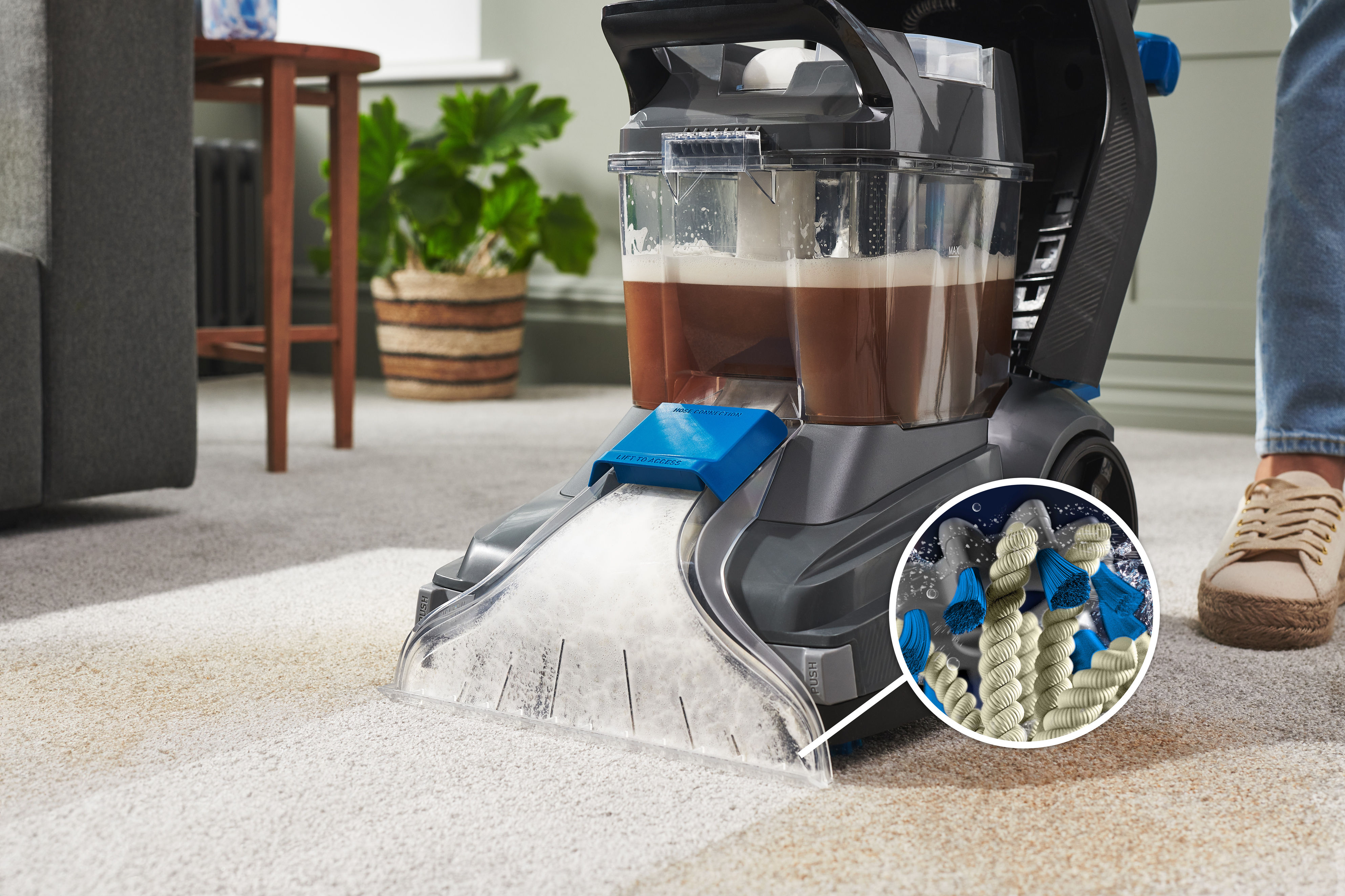 AA - HomePro Web Updates/AAA - New PDP Gallery Content/Carpet Cleaners/SpinScrub Power/VAX_SpinScrub_Power_-_SpinScrub_Technology_with_inset