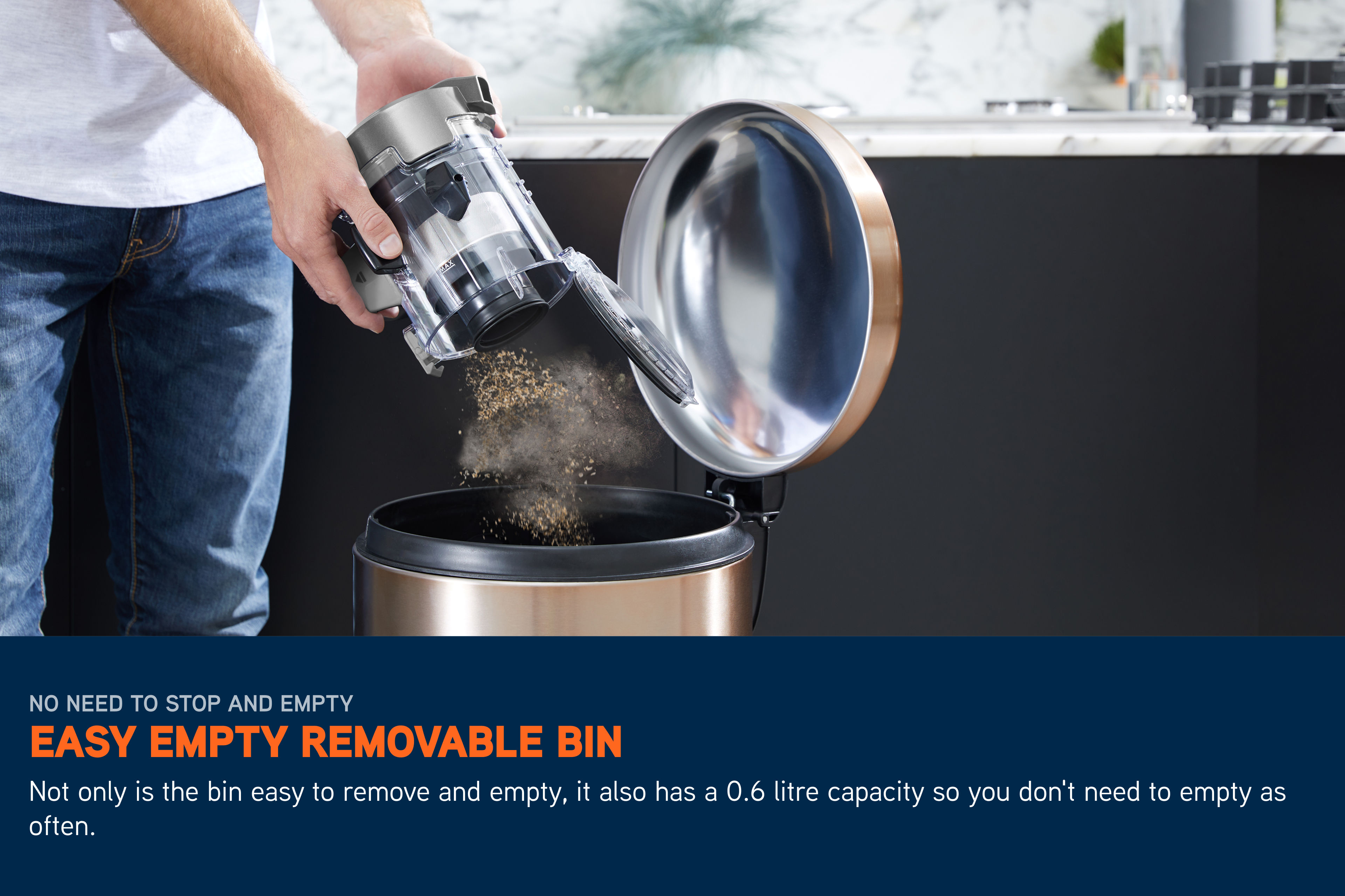 VGID GALLERY/Vacuum Cleaners/Blade Range/SKU1 - Blade 4 Classic/Image_08_Blade_4_Classic_-_3840x2560_72DPI_Web