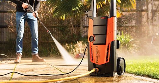 The Summer clean up – Tips on cleaning up in time for Autumn The Summer clean up – Tips on cleaning up in time for Autumn - Vax Blog